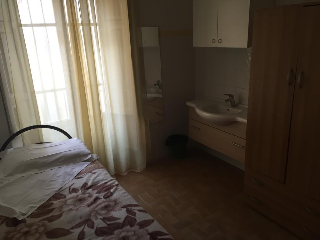 ホステル ヴェロニク フィレンツェ 部屋 写真
